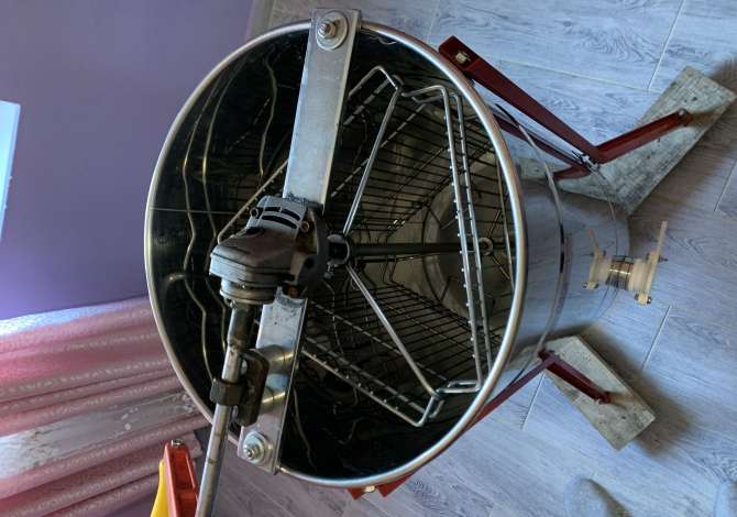 Working Tools in Fier - 250 Euro