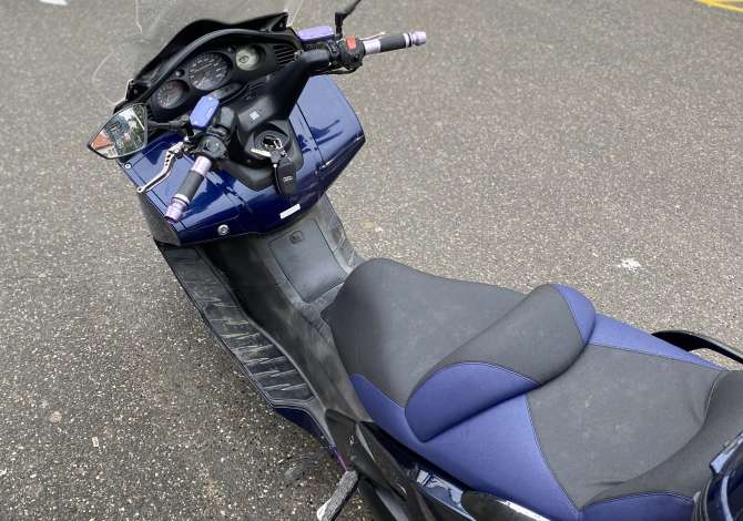 Motorra ne shitje ne Tirane - 2,300 Euro