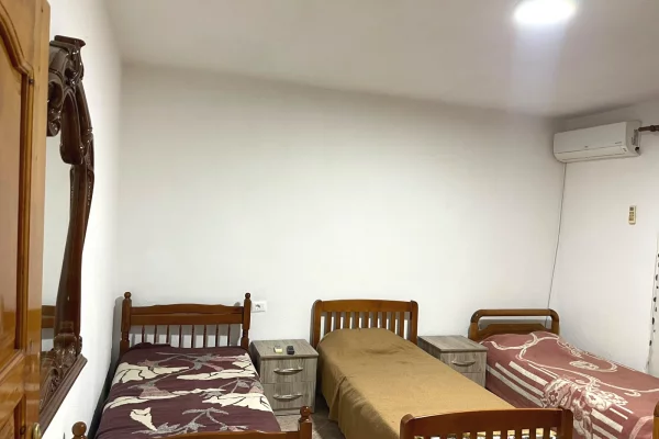 Shtepi me qera Shtepi Private ne Tirane, 1+1, Mobilimi E mobiluar, Pagesa 220  Euro.