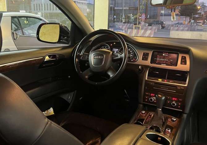 🌟 Jepet me qera Audi Q7  7 vendeshe me cmim nga 70 euro dita  