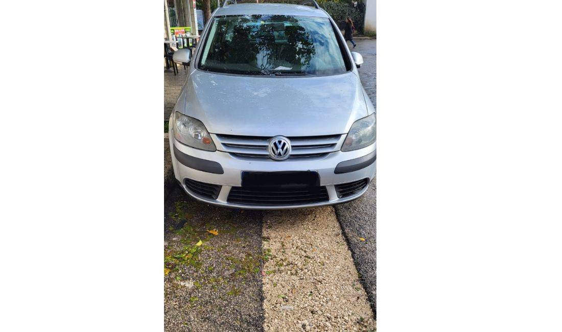 Jepet Me Qera Golf 5 GT Duke Filluar Nga 30 Euro Dita