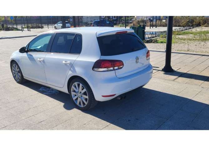Makine me Qera  Golf 6 duke filluar nga 30 euro ne dite