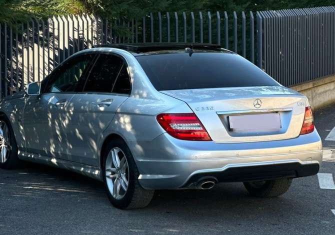 Noleggio Auto a Tirana - 60 Euro