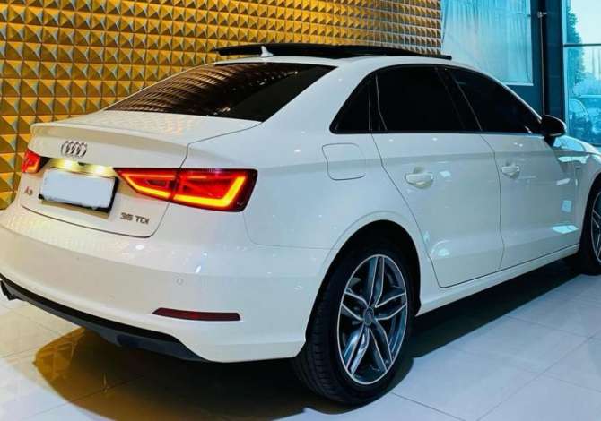 Auto in Vendita a Tirana - 13,300 Euro