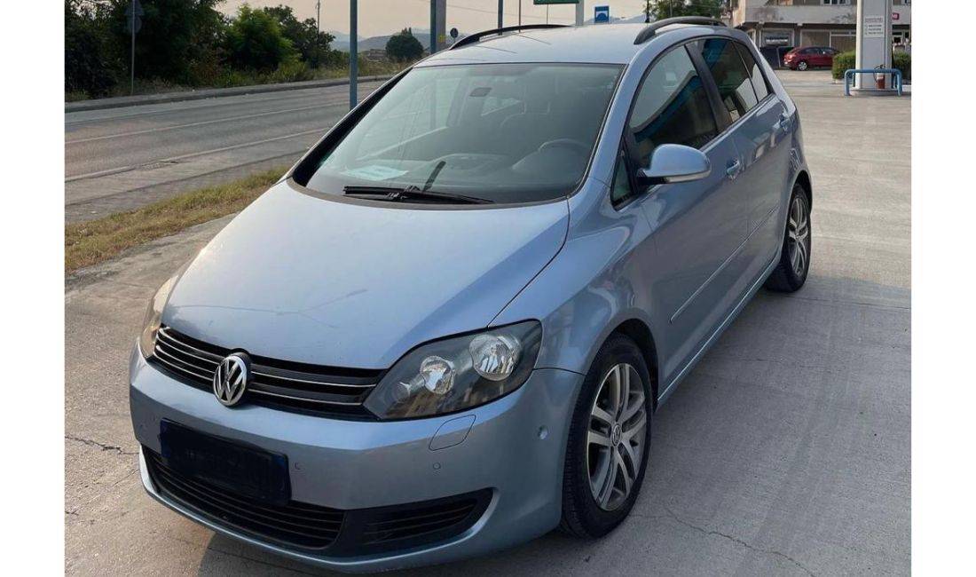  Jepet me qera Makina Golf 6 Plus duke filluar nga 30 euro ne dite