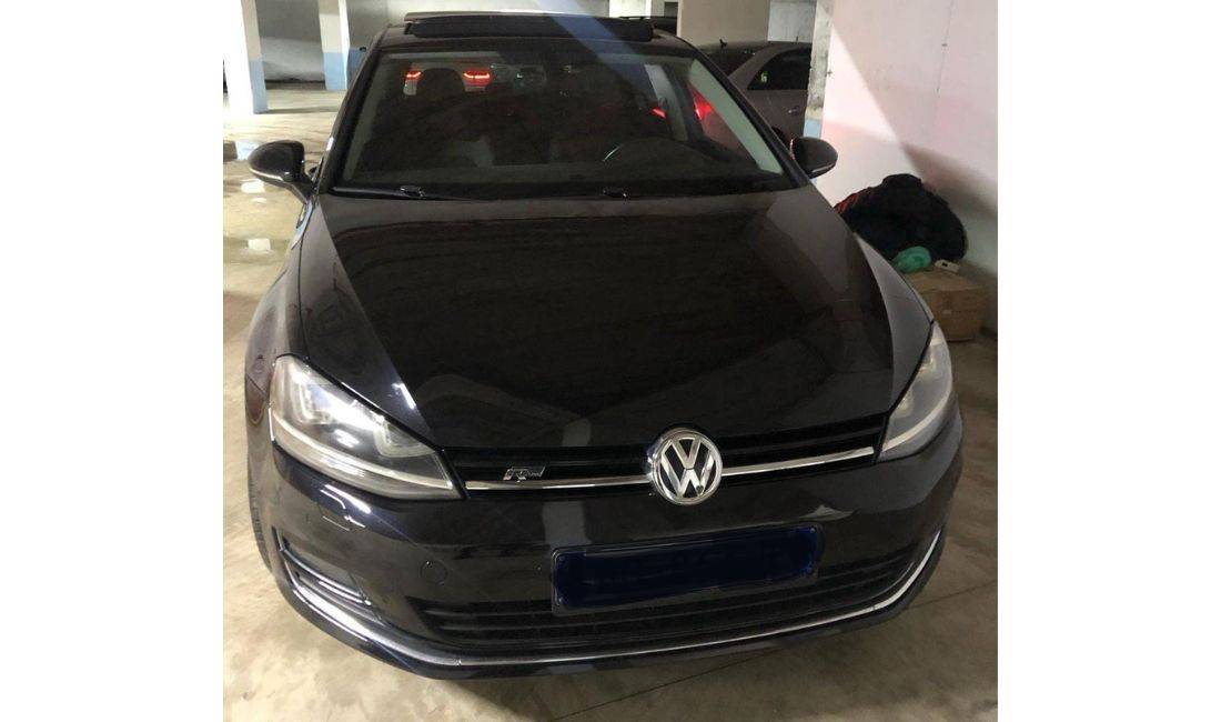 Jepet me qera Volkswagen Golf 7 duke filluar nga 50 euro dita