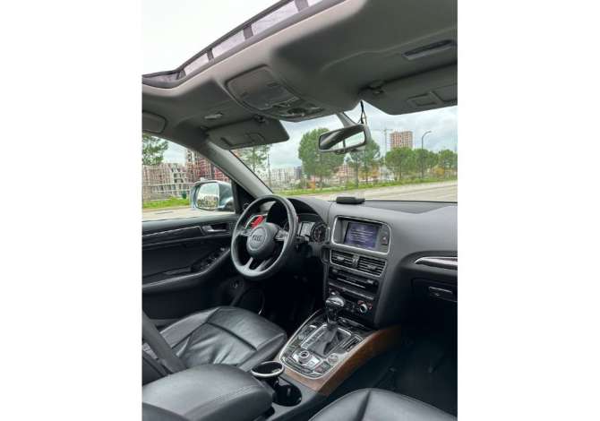 Jepet me qera Makina Audi Q5 duke filluar nga 140 euro dita
