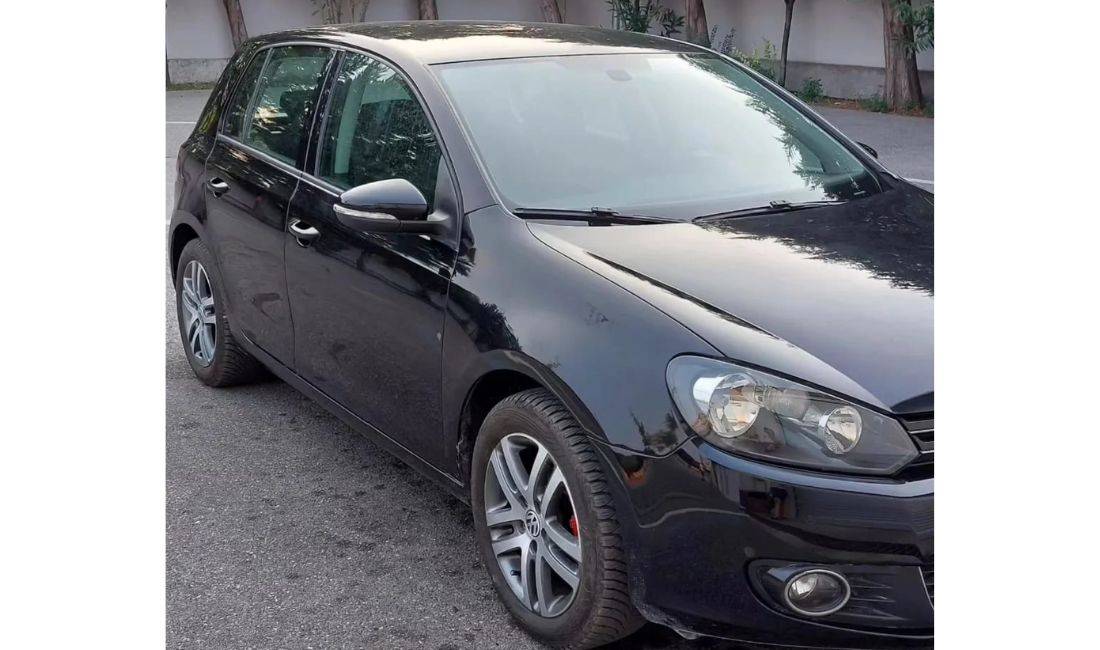 Jepet me qera Makina Volkswagen Golf 6 duke filluar me 40 euro dita
