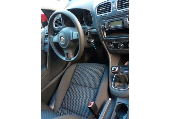 Jepet me qera Makina Golf 6 duke filluar me 40 euro dita