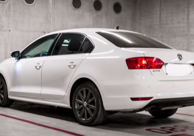 Noleggio Auto a Tirana - 38 Euro