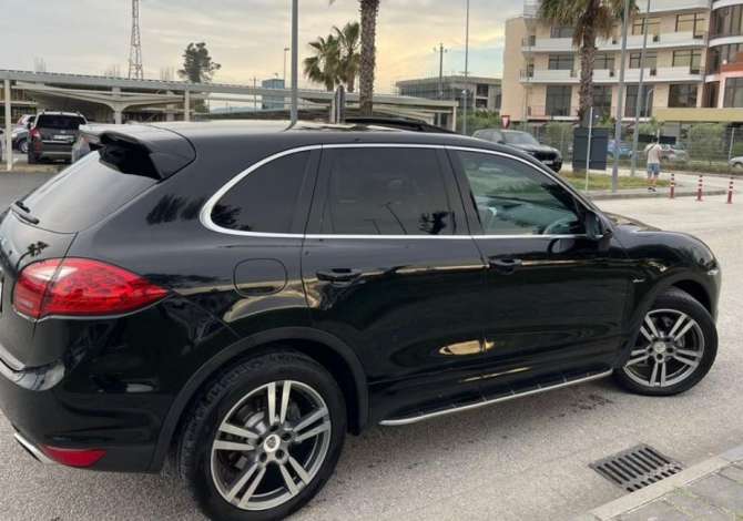 Noleggio Auto a Tirana - 110 Euro