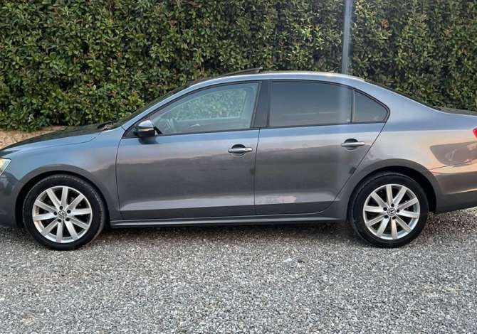 Noleggio Auto a Tirana - 40 Euro