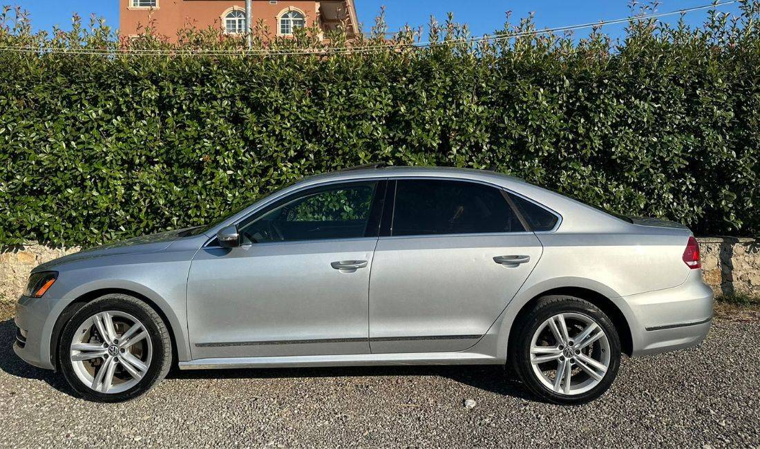 Jepet me qera Makina VolksWagen Passat me cmim ditor duke filluar nga 45 Euro