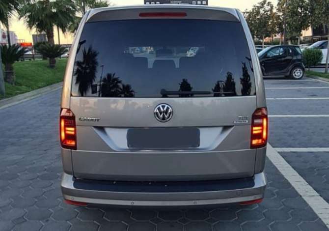 Jepet me qera Makina VolksWagen Caddy me cmim ditor duke filluar nga 75 Euro