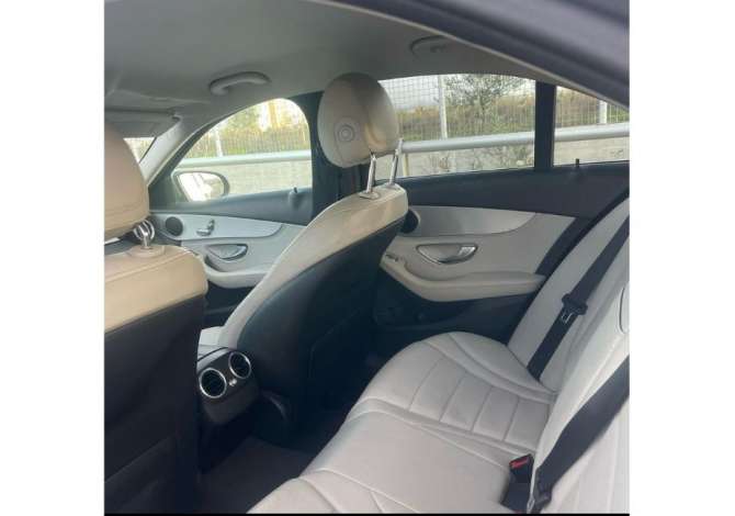 Noleggio Auto a Tirana - 110 Euro