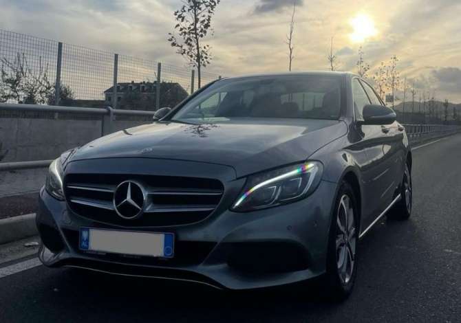 Noleggio Auto a Tirana - 110 Euro