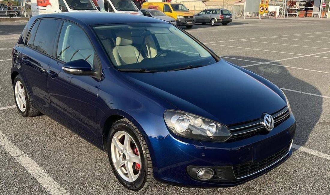 Jepet me qera Makina Volkswagen Golf 6 me cmim ditor duke filluar nga37 Euro, Aeroport Tirane