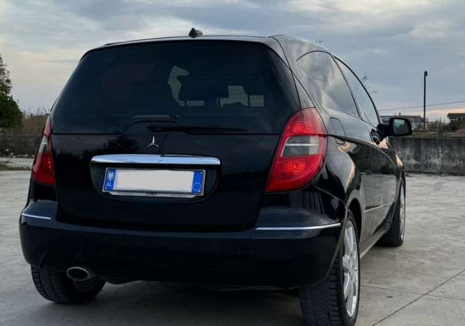 Noleggio Auto a Tirana - 27 Euro