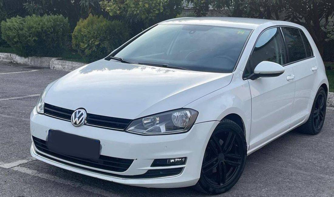 ✨ Jepet me qera Makina  Volkswagen Golf 7 me cmim ditor duke filluar nga 55 Euro.Rinas ✨