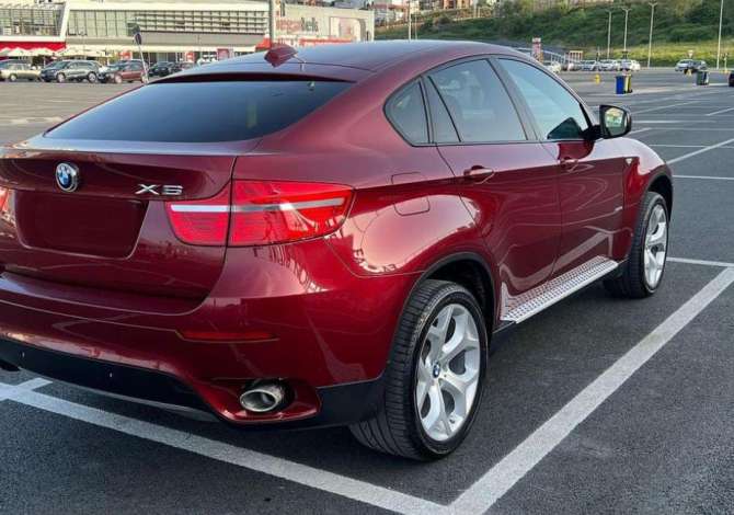 Noleggio Auto a Tirana - 100 Euro