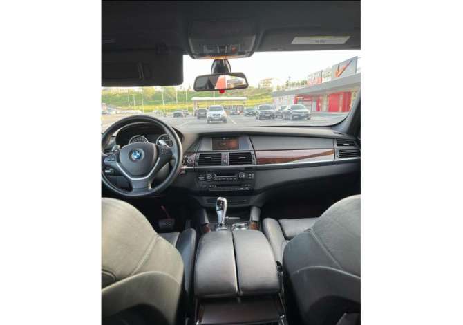 Noleggio Auto a Tirana - 100 Euro