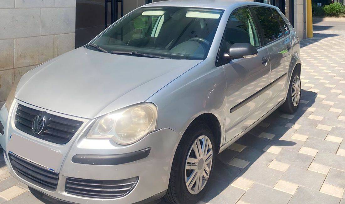 Jepet me qera Makina Volkswagen Polo me cmim ditor duke filluar nga 25 Euro