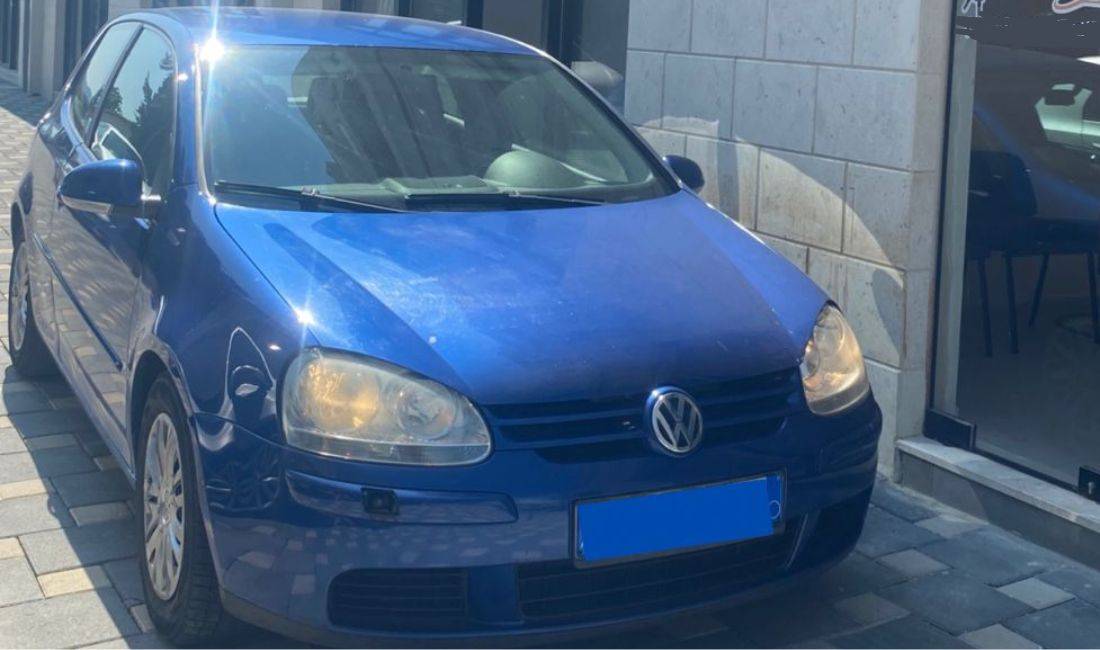 Jepet me qera Makina Volkswagen Golf 5 me cmim ditor duke filluar nga 30 Euro
