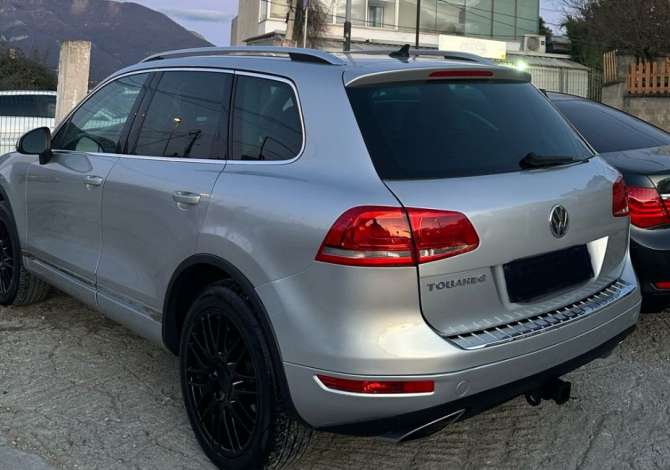 Jepet me qera Makina Volkswagen Touareg me cmim ditor duke filluar nga 60 Euro dita