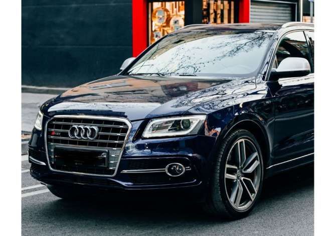 Noleggio Auto a Tirana - 80 Euro