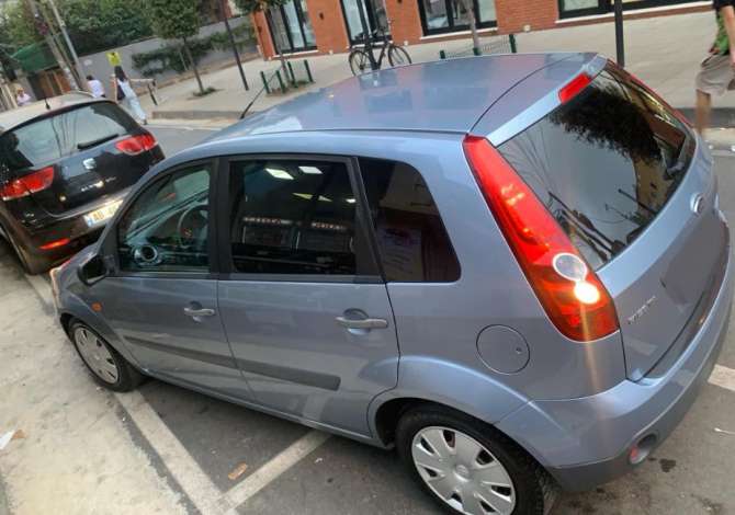 Makina me qera ne Tirane - 25 Euro