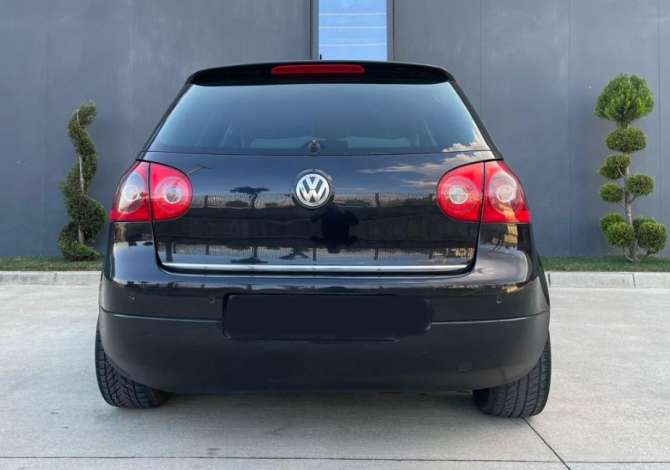 Golf 5 me qera duke filluar nga 35 Euro dita