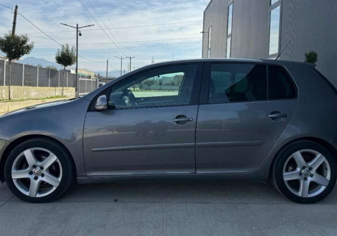 Noleggio Auto a Tirana - 35 Euro