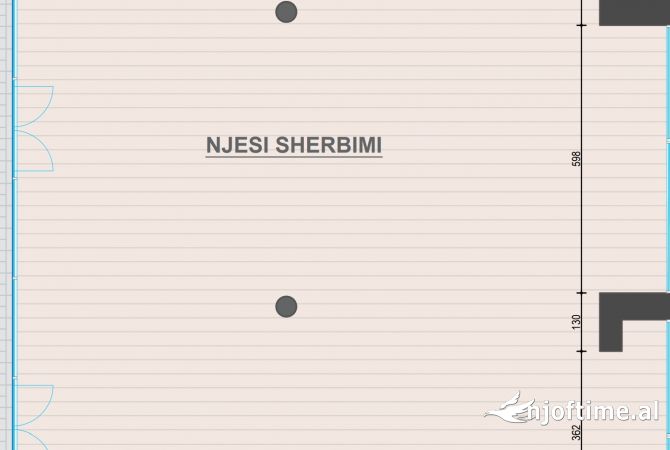 Ambiente Commerciale in Affitto 3+1 a Tirana - 5,000 Euro