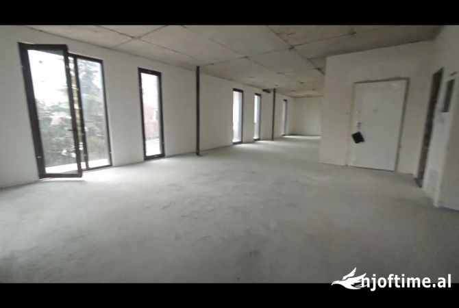 Jepet  Me Qira Ambjent Biznesi. ALTANA LUXERY 