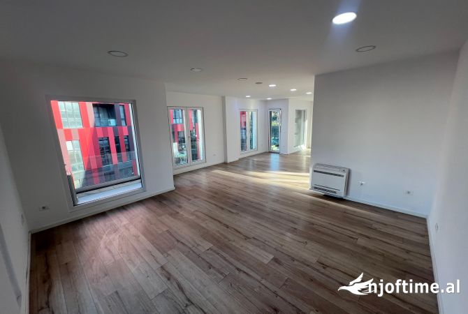 Ambjent Biznesi Per Qira 