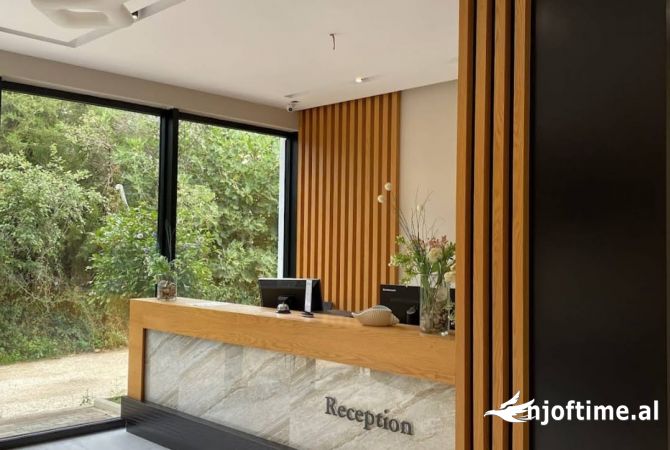 Hotel Per Shitje 5 Kate. Totalisht  Investuar. Vije E Pare Me Detin 