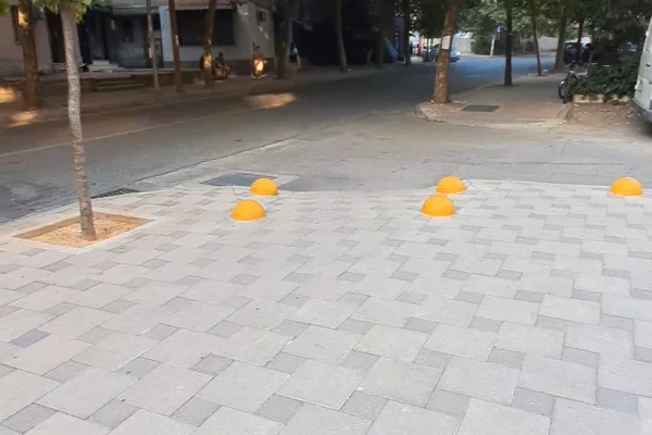 Shtepi ne shitje Apartament ne Tirane, 1+1, Mobilimi Pjeserisht e mobiluar, Pagesa 9,300,000  Leke.