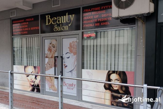 Ambiente Commerciale in Affitto 1+1 a Tirana - 30,000 Leke