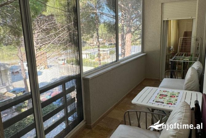Shtepi ne shitje Apartament ne Durres, 2+1, Mobilimi E mobiluar, Pagesa 200,000  Euro.