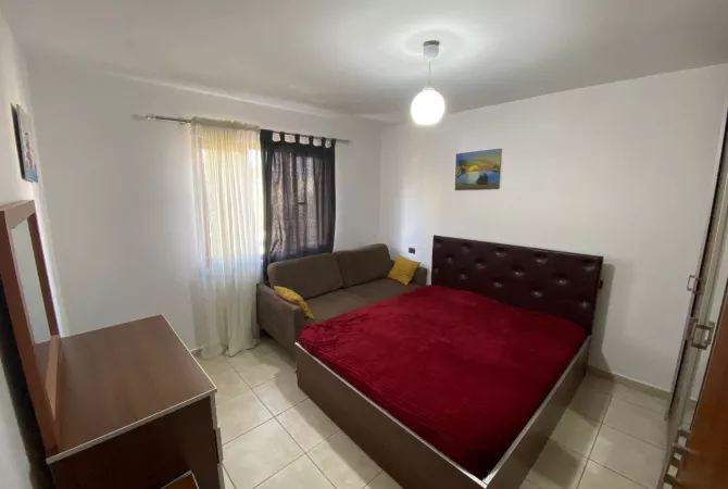 Shtepi ne shitje Apartament ne Tirane, 1+1, Mobilimi E mobiluar, Pagesa 82,000  Euro.
