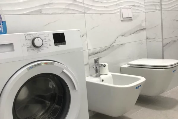 Shtepi me qera Apartament ne Tirane, 1+1, Mobilimi E mobiluar, Pagesa 800  Euro.