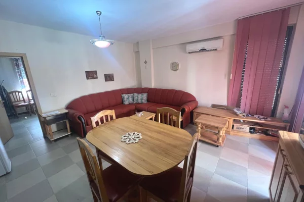 Shtepi ne shitje Apartament ne Durres, 1+1, Mobilimi E mobiluar, Pagesa 85,000  Euro.