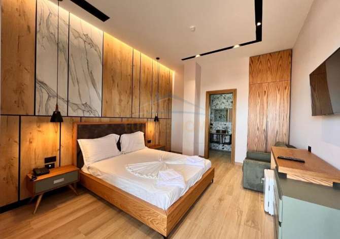 Shitet, Hotel, Shkembi i Kavajes, Durres.