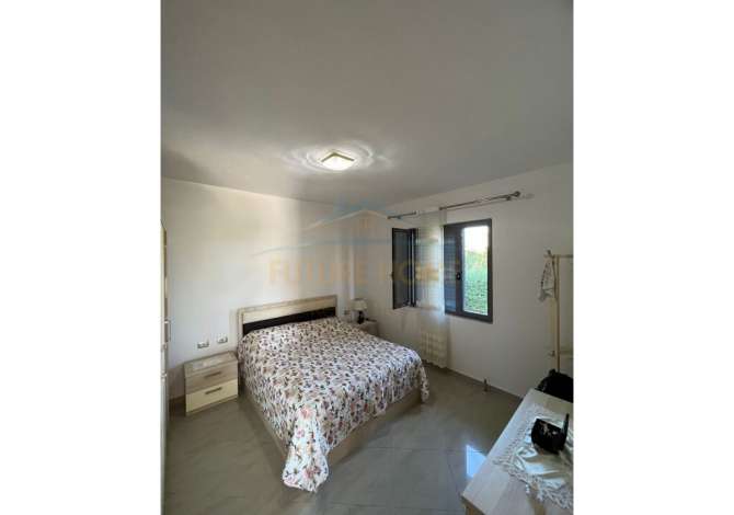 Shtepi ne shitje Vila Luksoze ne Pogradec, 6+1, Mobilimi Pjeserisht e mobiluar, Pagesa 199,000  Euro.