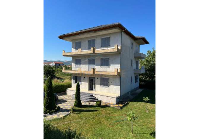 Shtepi ne shitje 6+1 ne Pogradec - 199,000 Euro