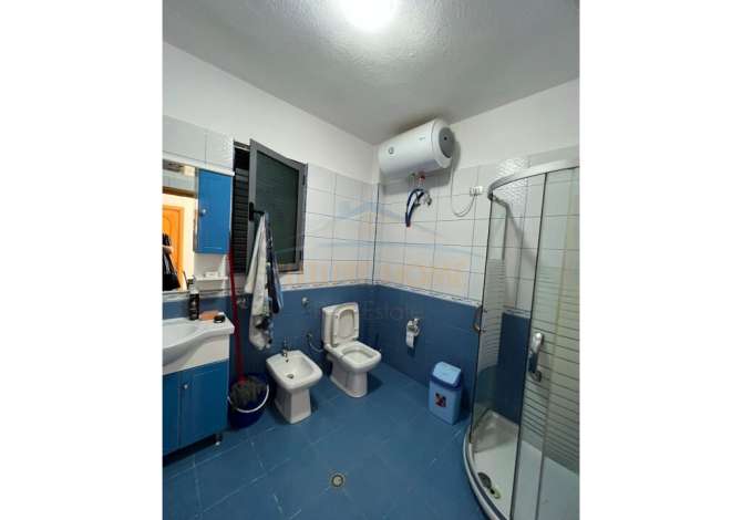 Shtepi ne shitje Vila Luksoze ne Pogradec, 6+1, Mobilimi Pjeserisht e mobiluar, Pagesa 199,000  Euro.