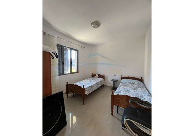 Shtepi ne shitje Vila Luksoze ne Pogradec, 6+1, Mobilimi Pjeserisht e mobiluar, Pagesa 199,000  Euro.