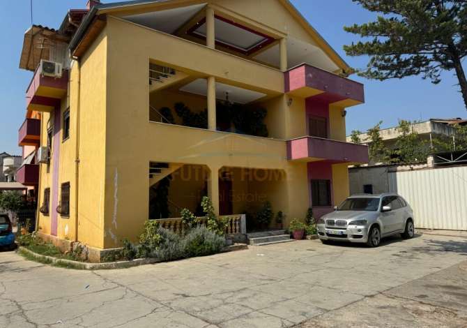 Vilë 3-Katëshe, për Shitje, Siri Kodra