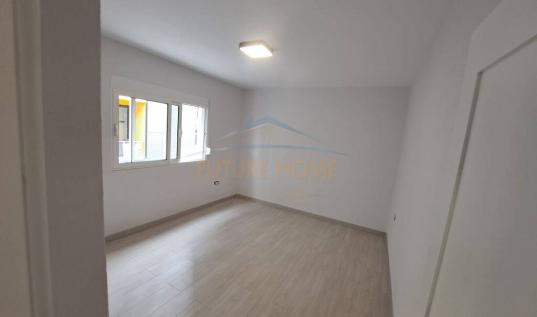 Qira, Apartament 1+1, Prane Piramides, Tirane