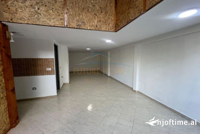 Business Property in Sale 1+1 in Tirana - 120,000 Euro